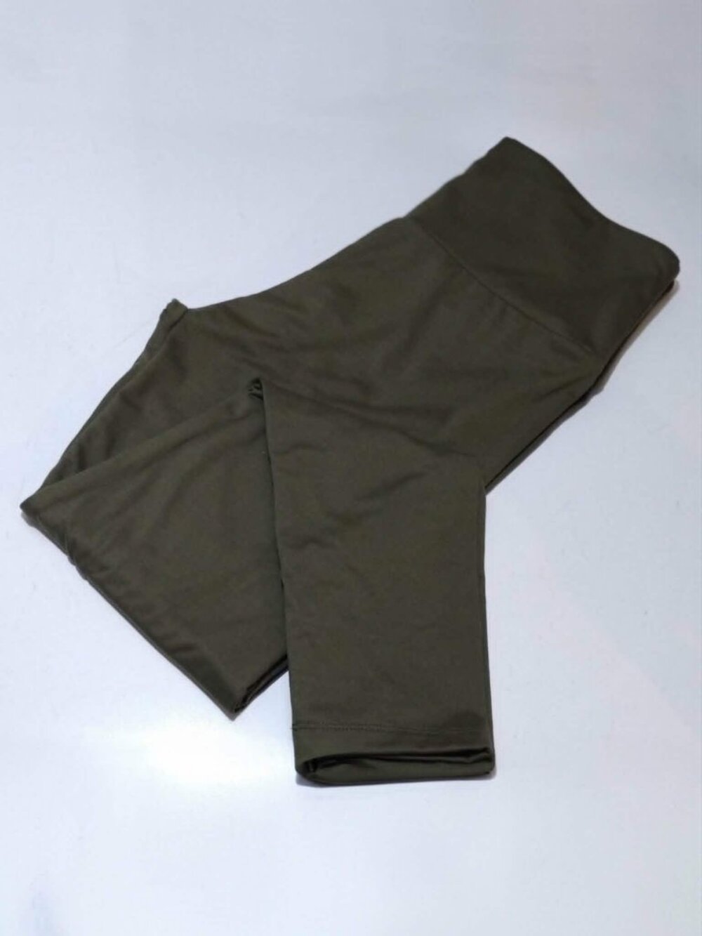 New- size XL Military Green Leggings